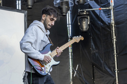 Concert dels guanyadors del Sona9 2021, Dan Peralbo i el Comboi, Microhomes i Crisbru a la Mercè 2022 